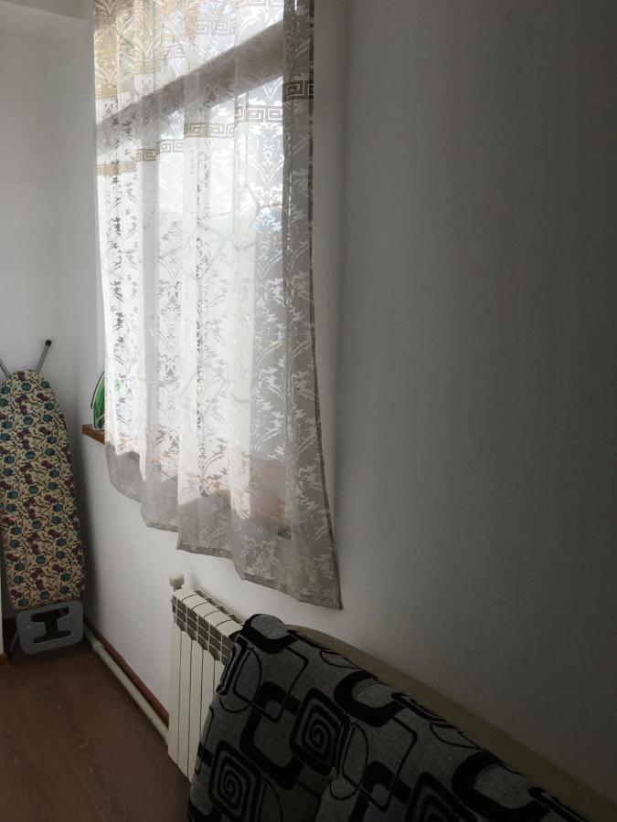 46,2 Karmysova Street Serviced Apartments アルマトイ エクステリア 写真