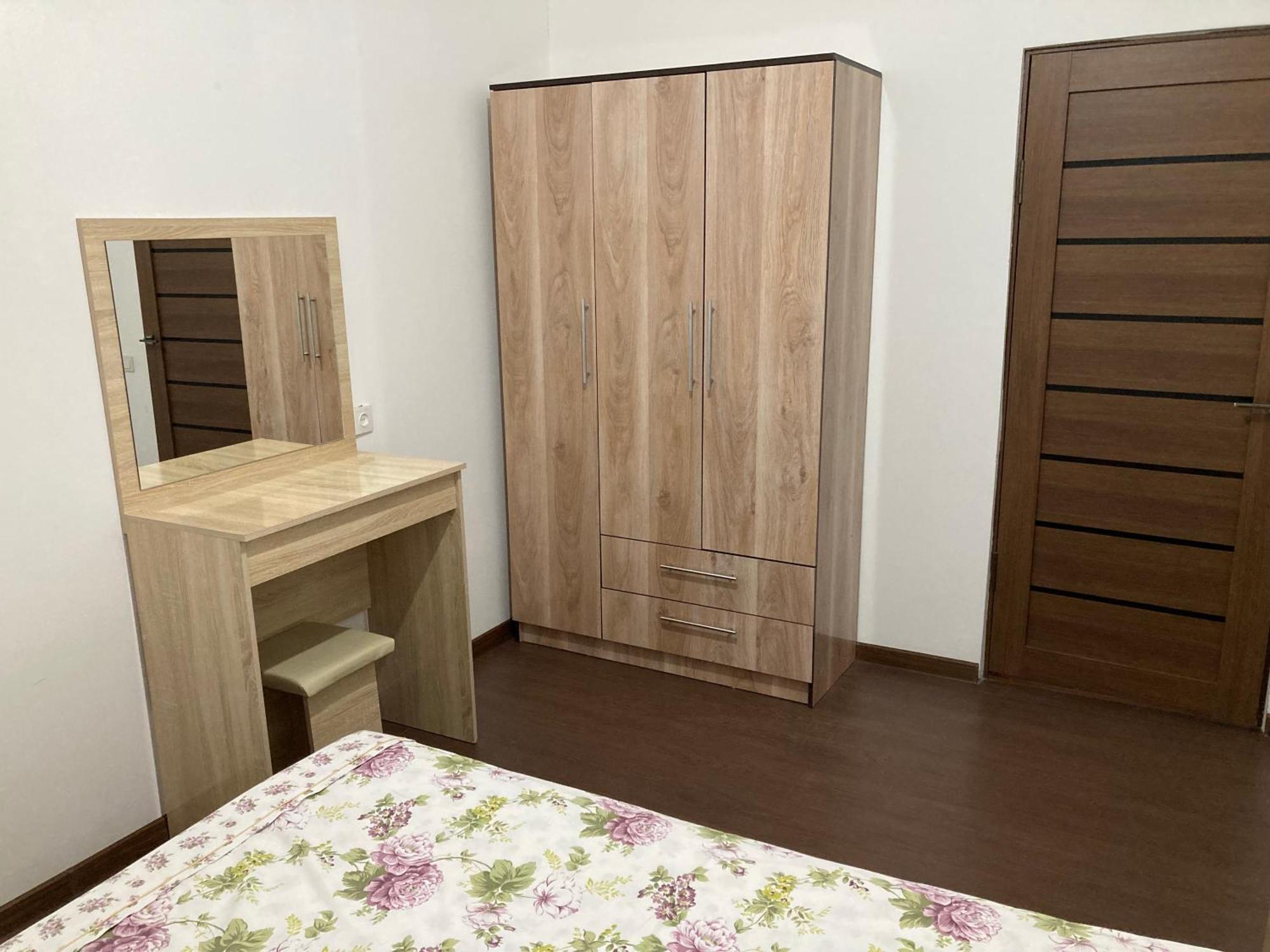 46,2 Karmysova Street Serviced Apartments アルマトイ エクステリア 写真
